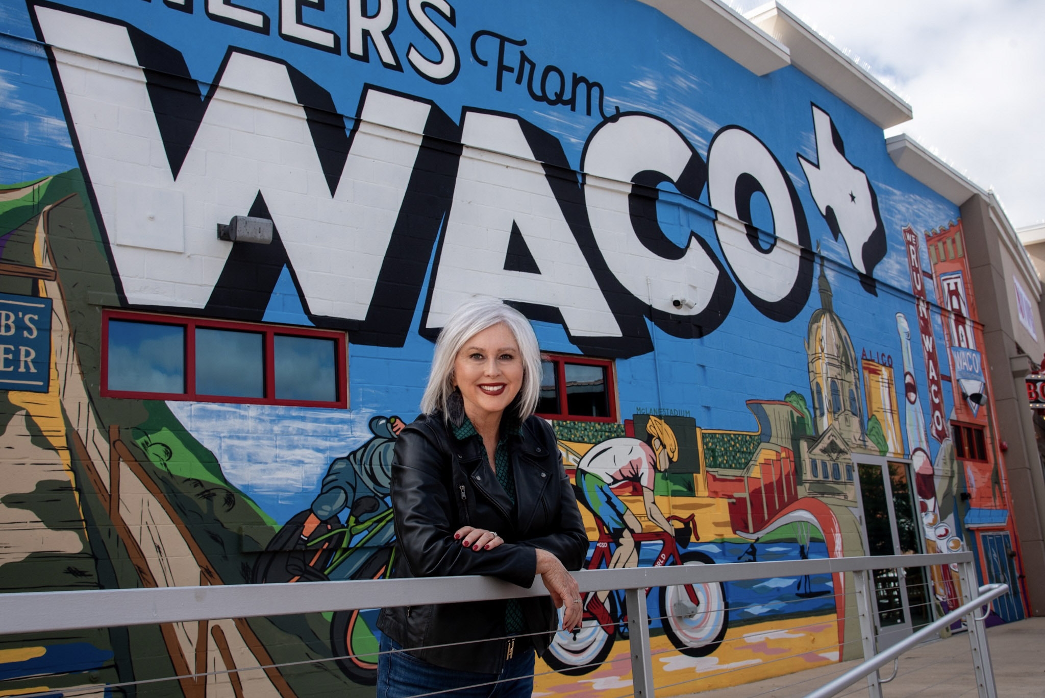 Debra St. Clair Image